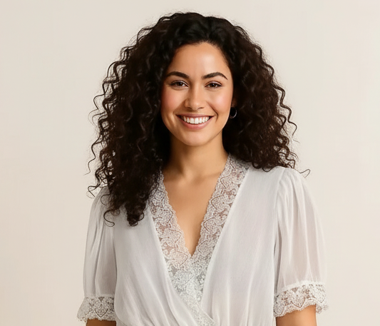Dirndlbluse Chiffon und Spitze