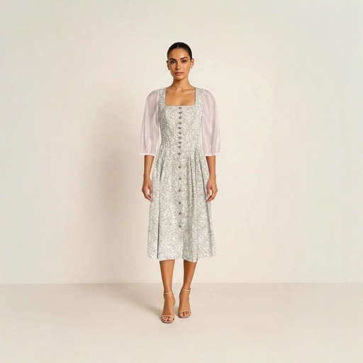 Dirndl mit Schürze oder Kleid